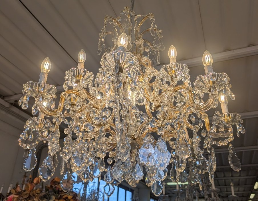Large Maria Teresa 17-light Crystal Chandelier – First Half Of The 20th Century-photo-1