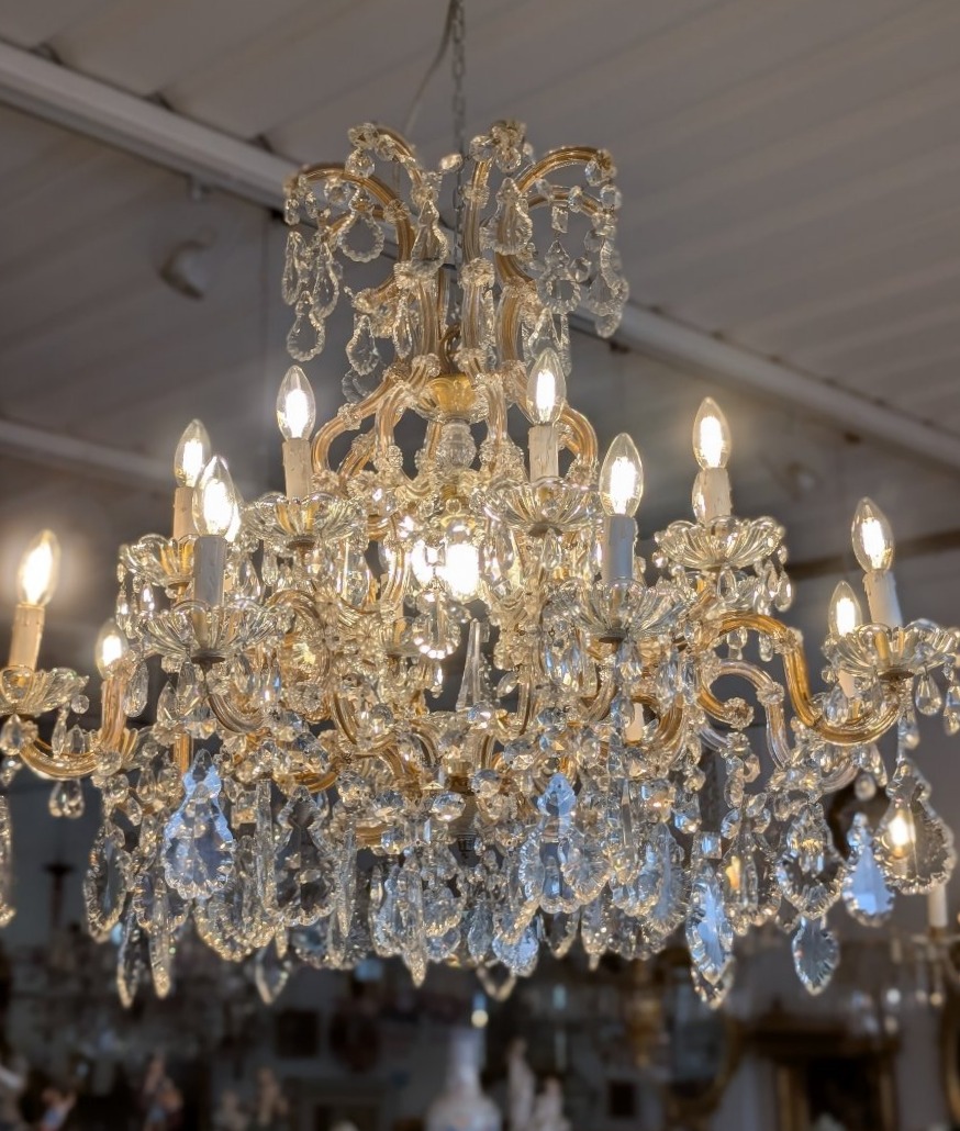 Large Maria Teresa 17-light Crystal Chandelier – First Half Of The 20th Century-photo-2