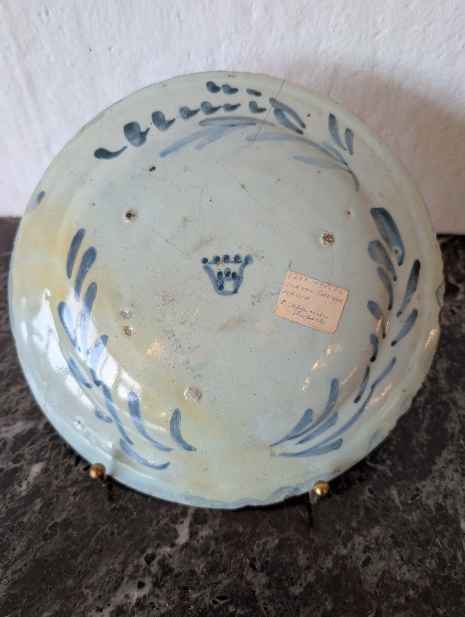 18th-century Majolica Plate From Savona – Mythological Decoration-photo-2