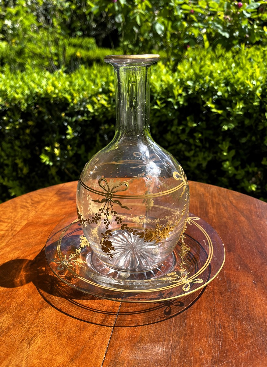 Baccarat Crystal Decanter On A Plate, 19th Century
