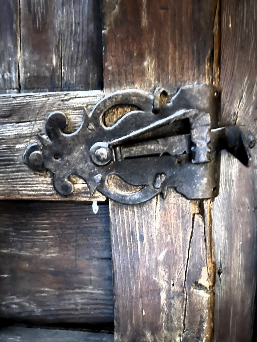 Volet-fenêtre espagnol du 17ème siècle.-photo-1