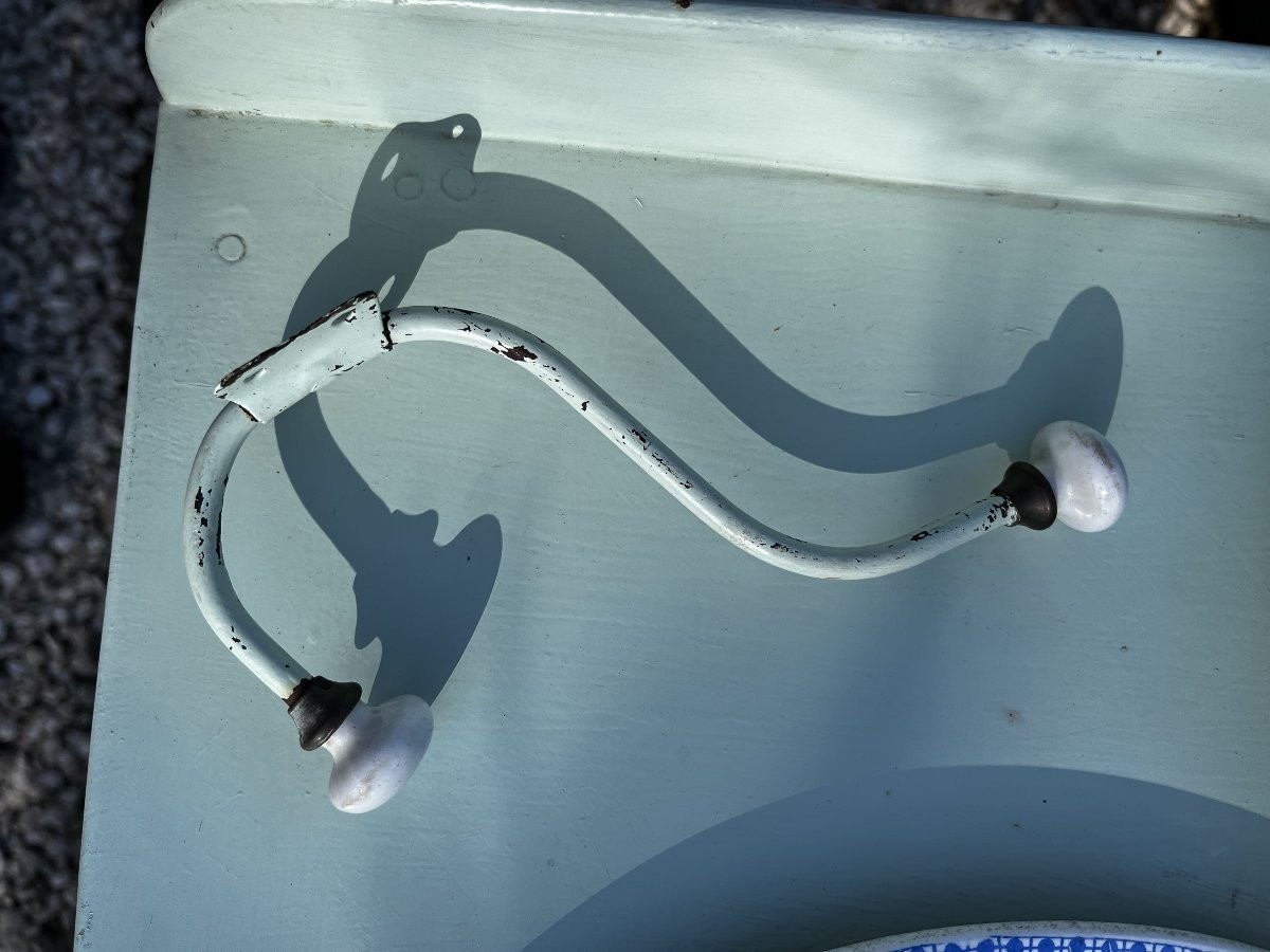 Table de toilette en métal et accessoires, époque 1900-photo-3
