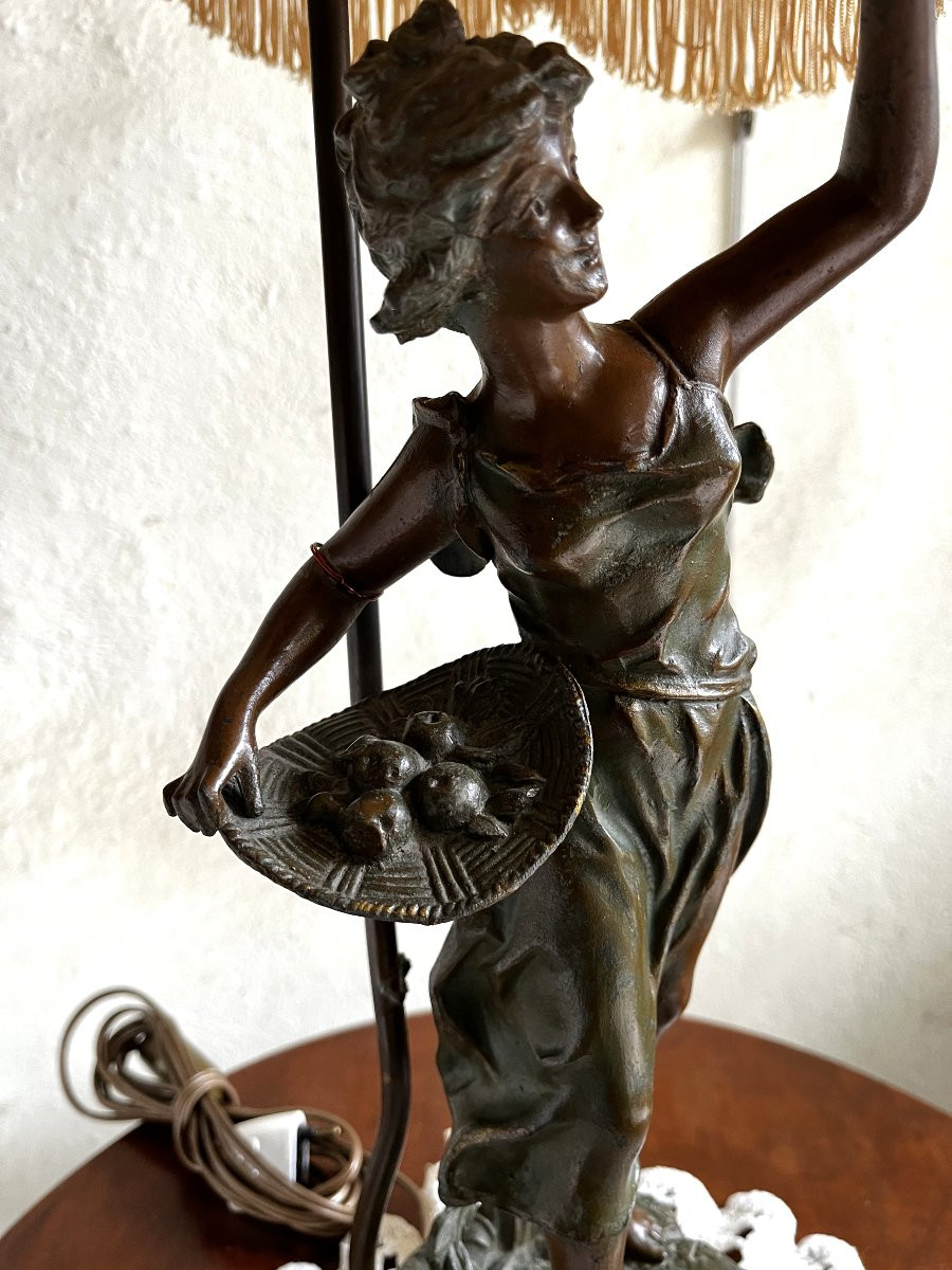 "the Girl With Fruit", A Statuette Signed Tremo, In Spelter, Art Nouveau Style-photo-4