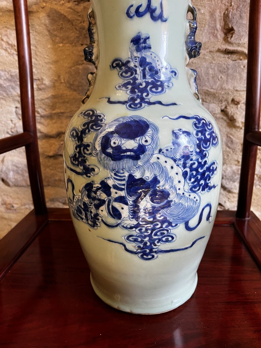 19th Century Chinese Vase, Blue On Celadon Background, 45 Cm Tall, In Perfect Condition.-photo-2