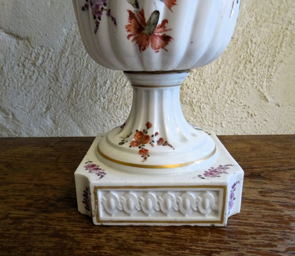 Lidded Pot, Meissen Porcelain, 19th Century.-photo-3