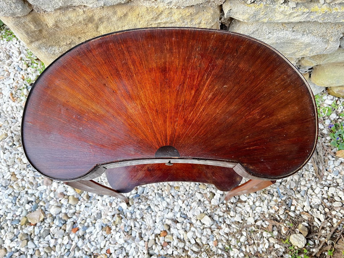 Guéridon rognon dessus plaqué forme soleil, style Louis XV, vers 1900-photo-3
