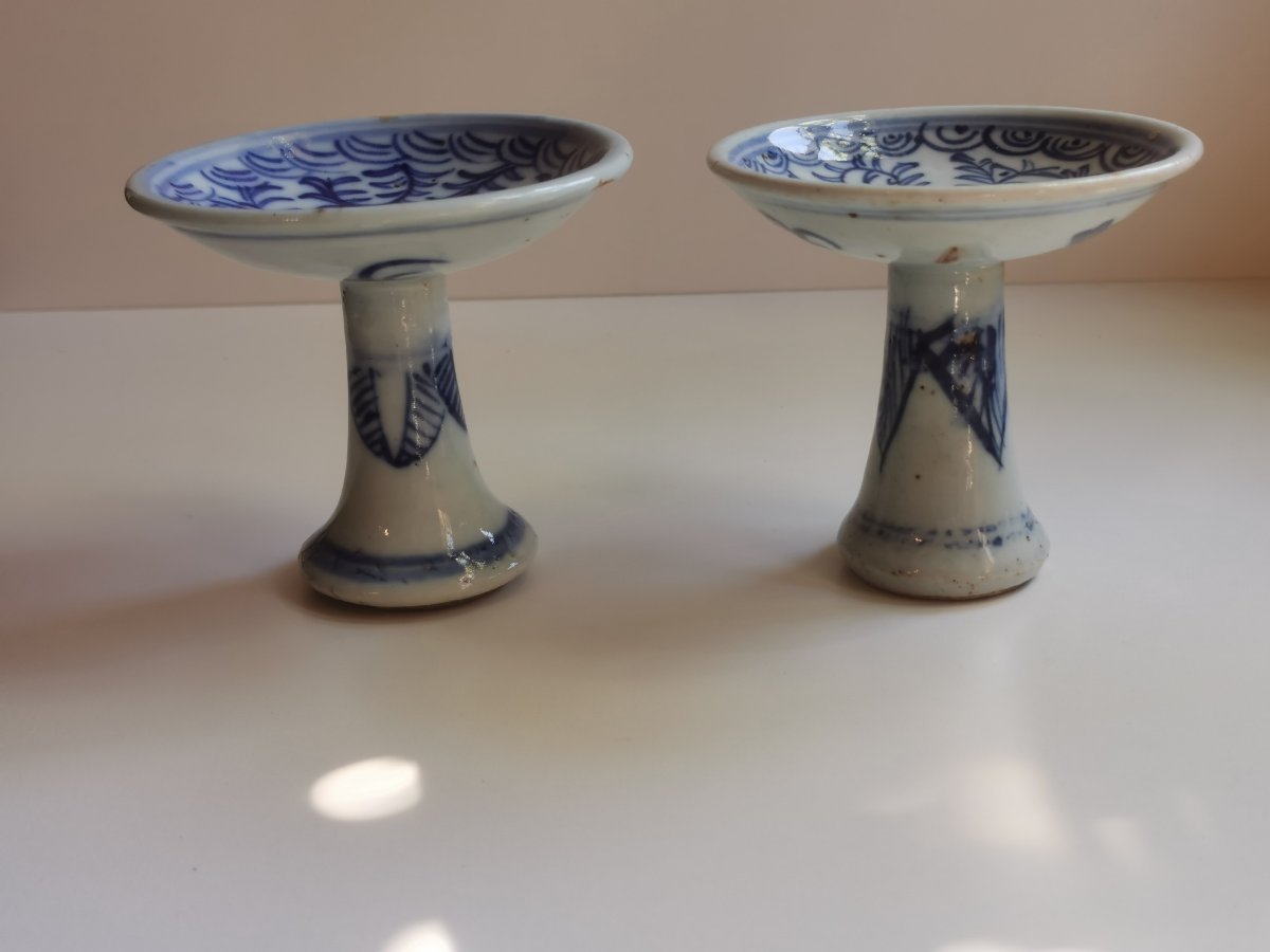 Deux petites coupes sur pied, porcelaine de Chine, XIXème siècle-photo-2