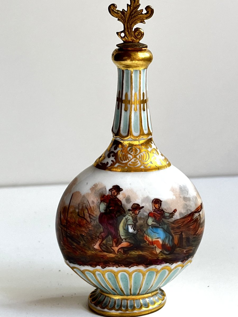 Perfume Bottle, Saxon Porcelain, 19th Century.-photo-3