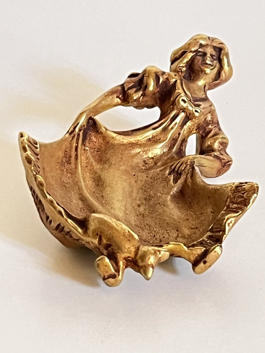 The Lady With The Cat: A Cheeky Bronze Trinket Dish Or Ashtray, 19th Century Style-photo-2