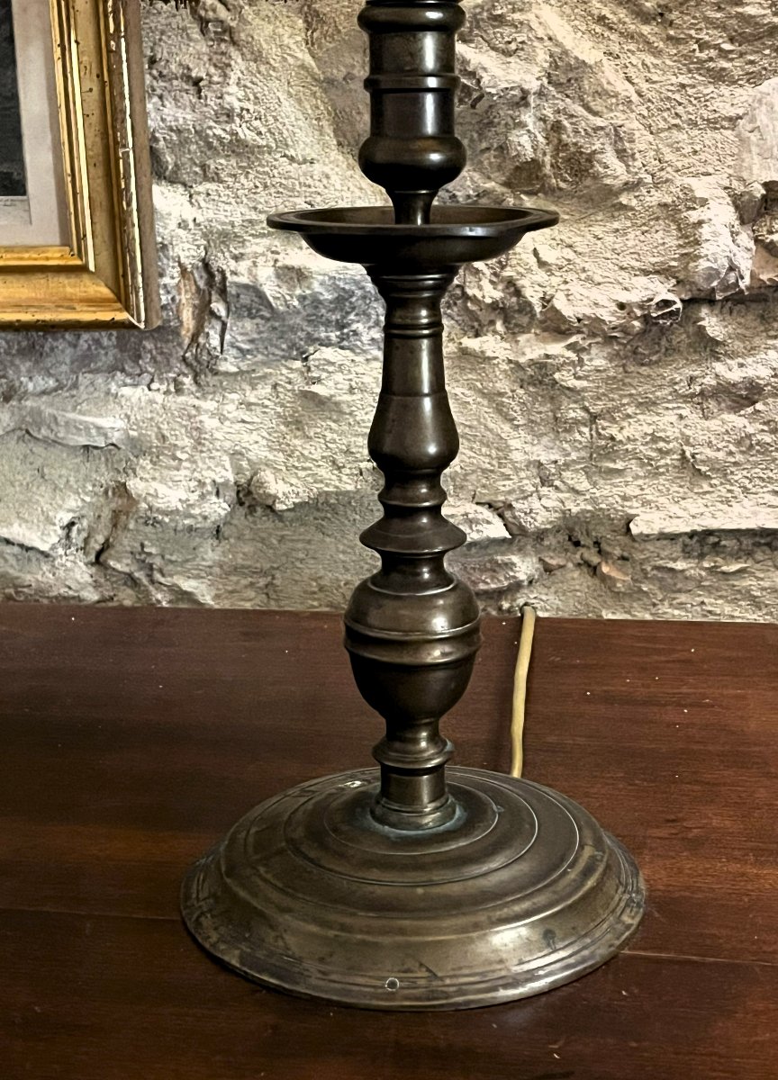 Louis XIII-style Candlestick Converted Into A Lamp, Bronze. -photo-2