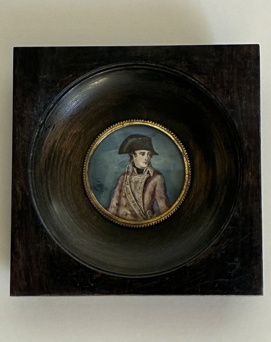 Napoléon Bonaparte jeune, miniature sur ivoire XIXème siècle.-photo-2