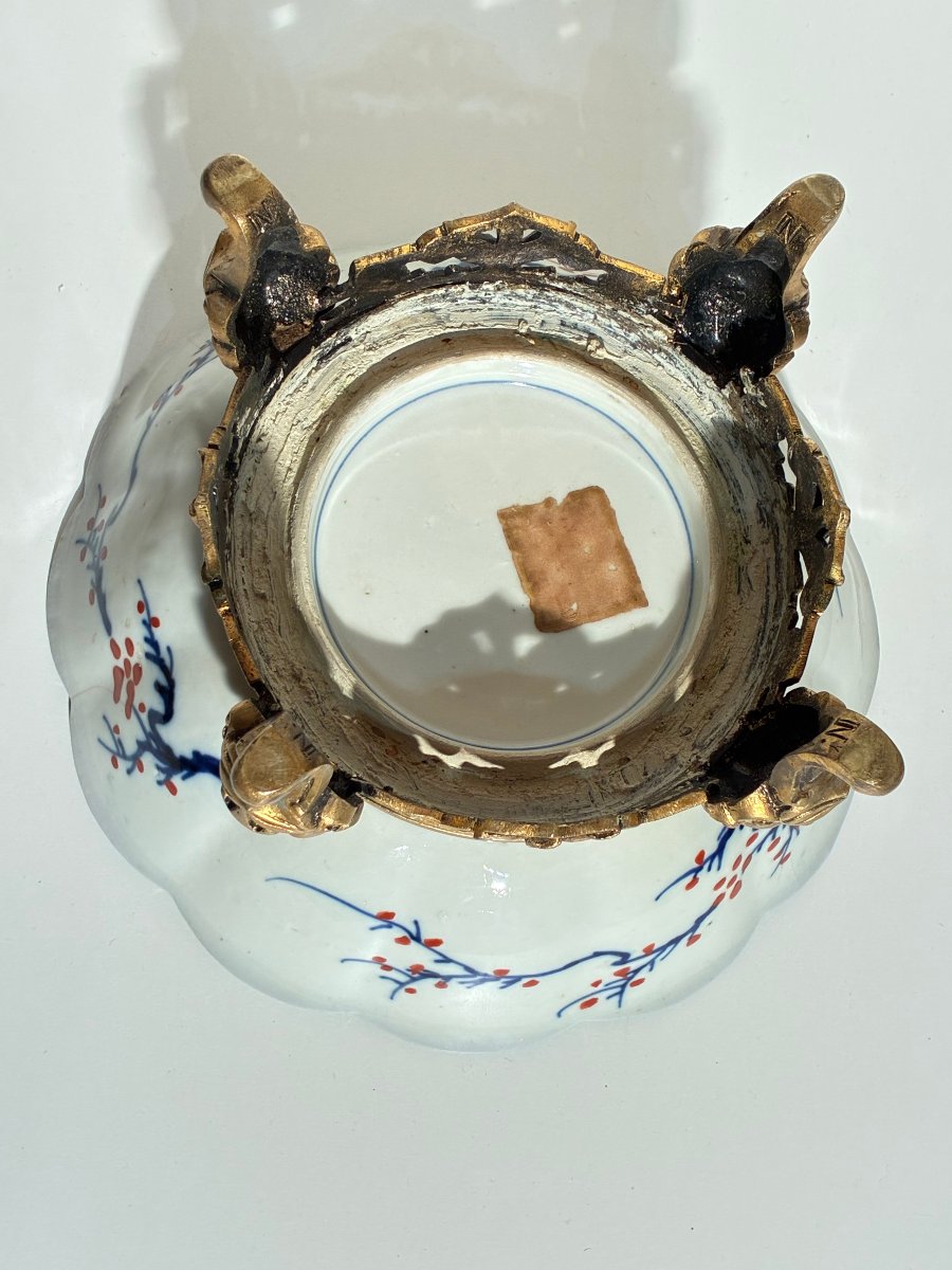 Japanese Imari-style Porcelain Cup, 19th Century, Mounted On A Bronze Base-photo-4