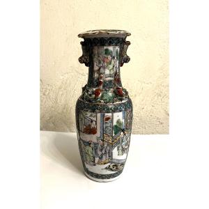 Vase porcelaine de Chine, décor Canton, 19ème siècle