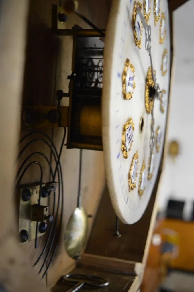 Old Octagonal Wall Clock With Parisian Mechanism-photo-4