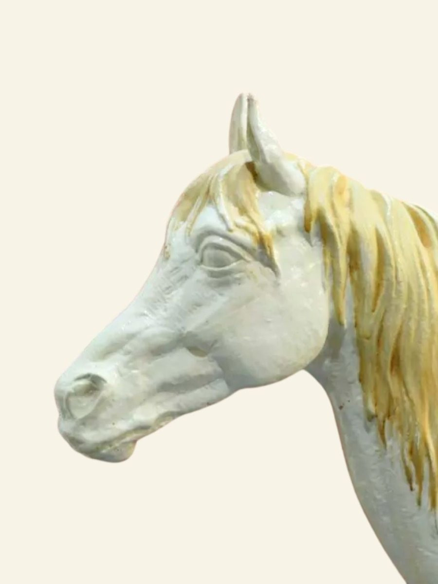 Ivory-colored Porcelain Horse-photo-2