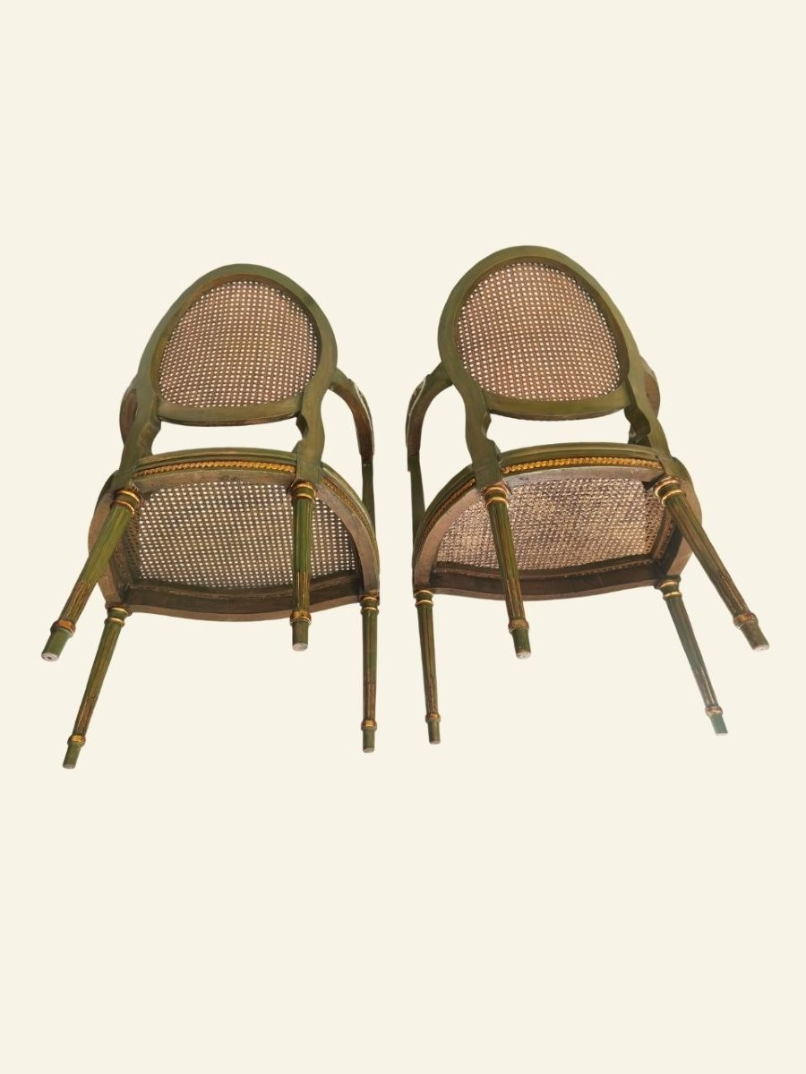 Paire De Fauteuils De Style Louis XVI À Dossier Médaillon Canné-photo-8