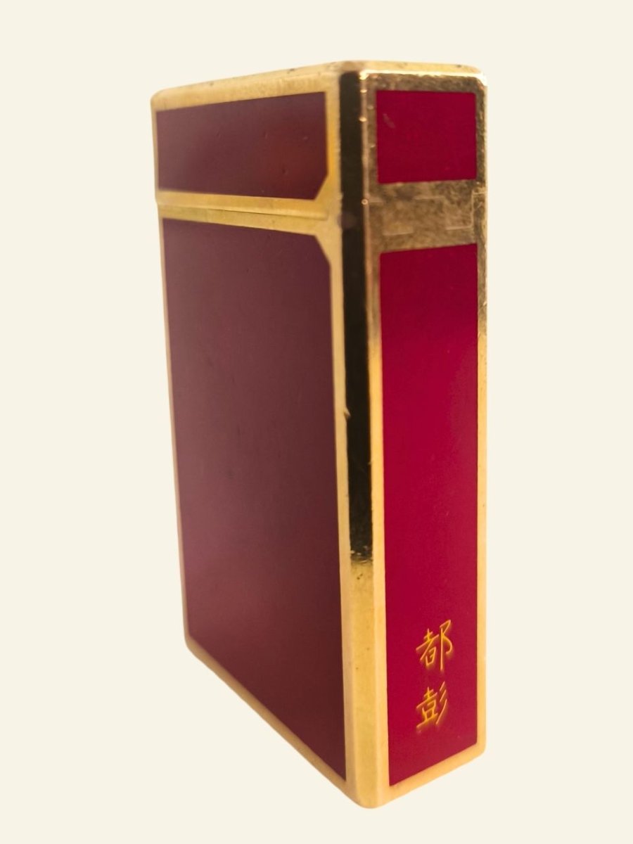 S.t. Dupont Lighter In Red Lacquer With A Gold Finish – Includes Original Gas Refill-photo-4