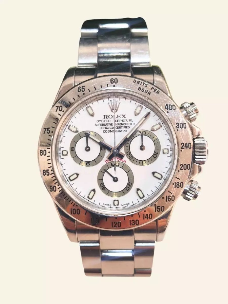 Rolex Cosmograph Daytona 116520 en acier, cadran blanc, boîte et papiers