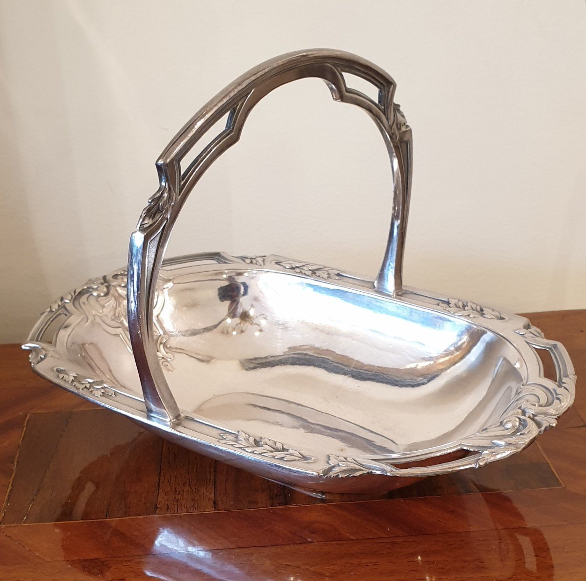 Silver Metal Basket-photo-1