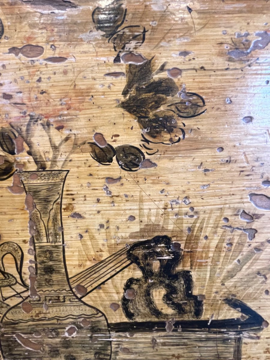 Antique Chinese Buffet-photo-2