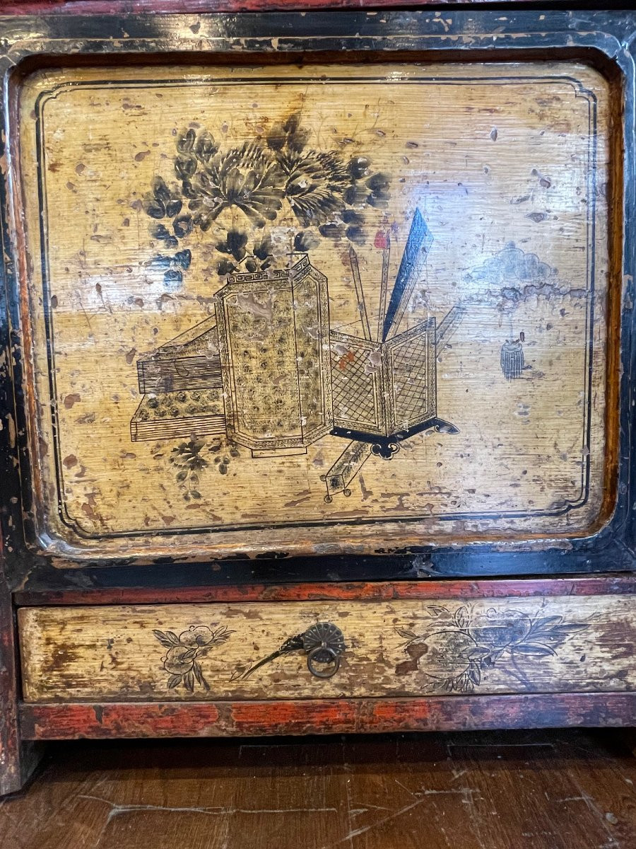 Antique Chinese Buffet-photo-8