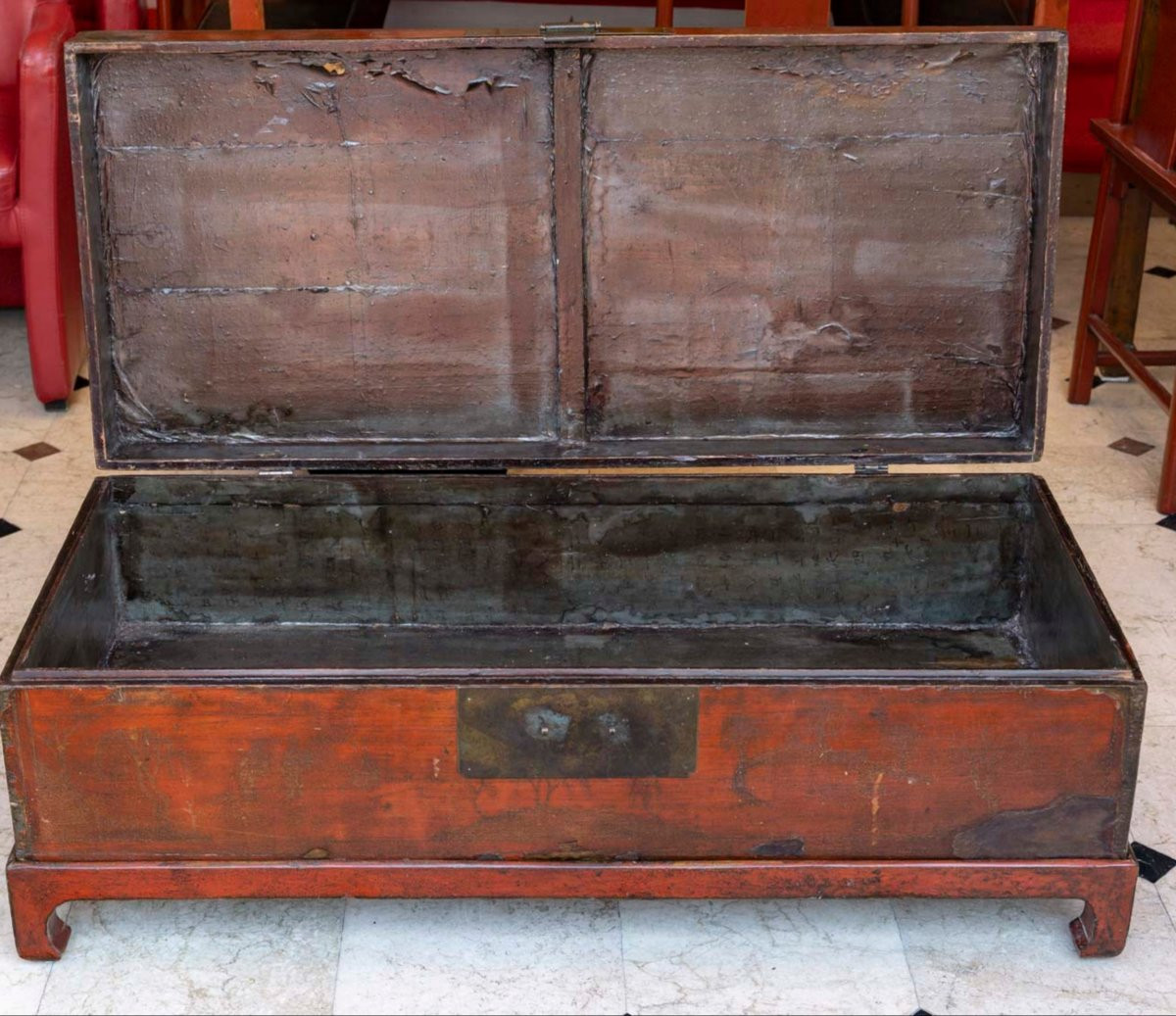 Antique Chinese Chest On Base-photo-2