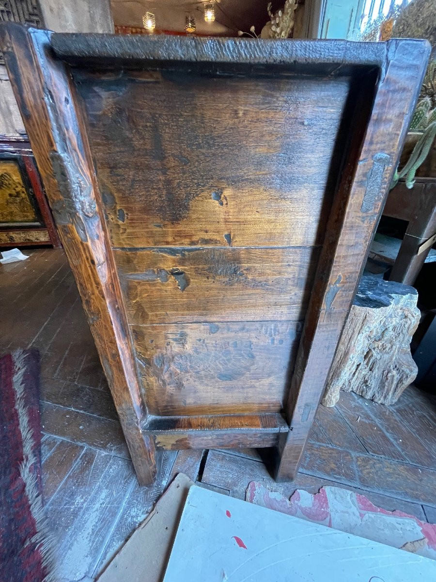 Antique Chinese Sideboard With 3 Doors And 3 Drawers-photo-3
