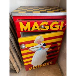 Meuble Publicitaire Maggi