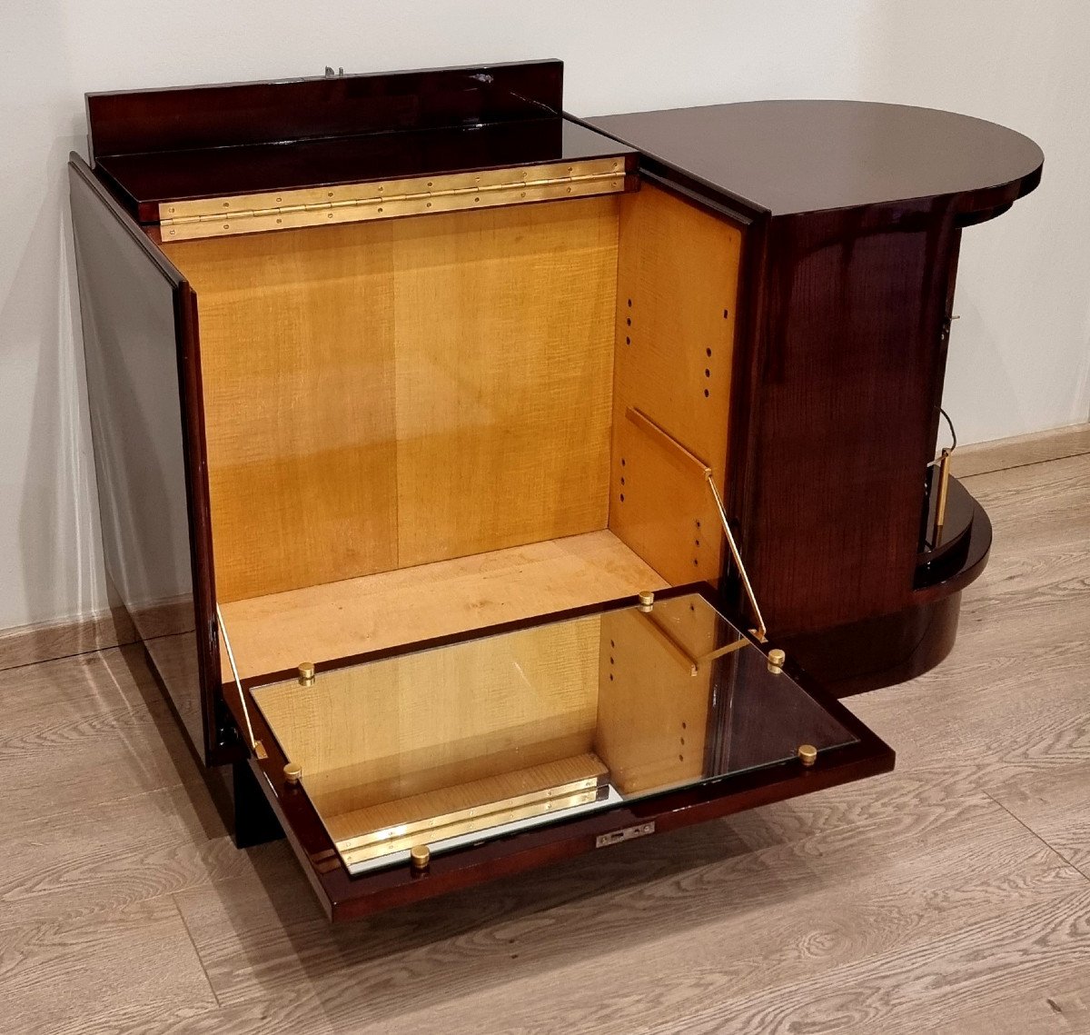 Jean Desnos Bar 1940  -photo-2