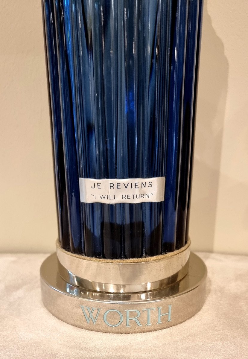 René Lalique Worth I Will Return  Giant Art Deco Bottle-photo-1