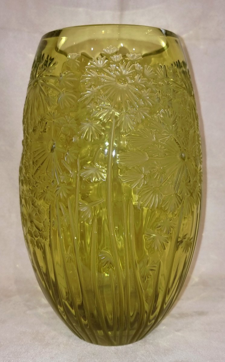 Lalique Bucolic Vase Large Model Anise Color Crystal With Box-photo-2