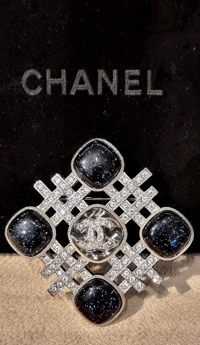 Chanel Crystal And Glittery Glass Brooch