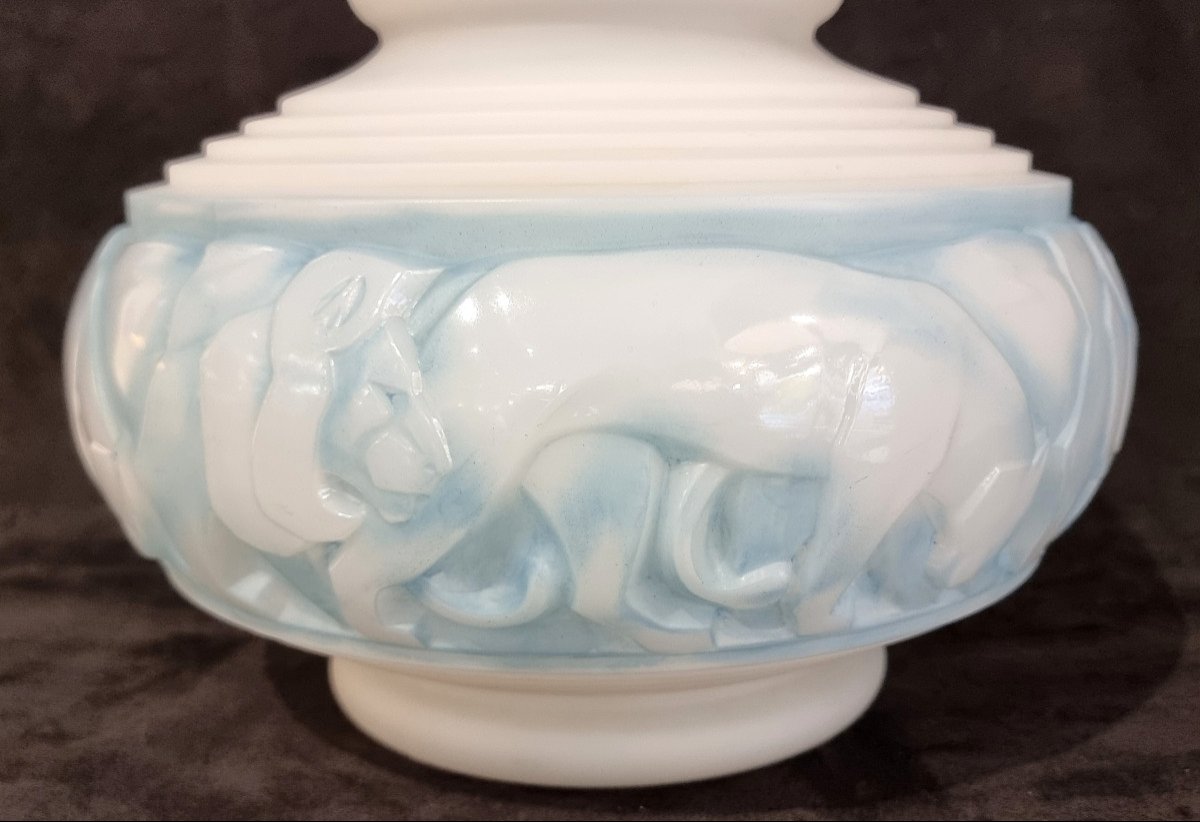 Pierre d'Avesn Lions Vase Lionesses Art Deco 1930 White Glass With Blue Patina-photo-7