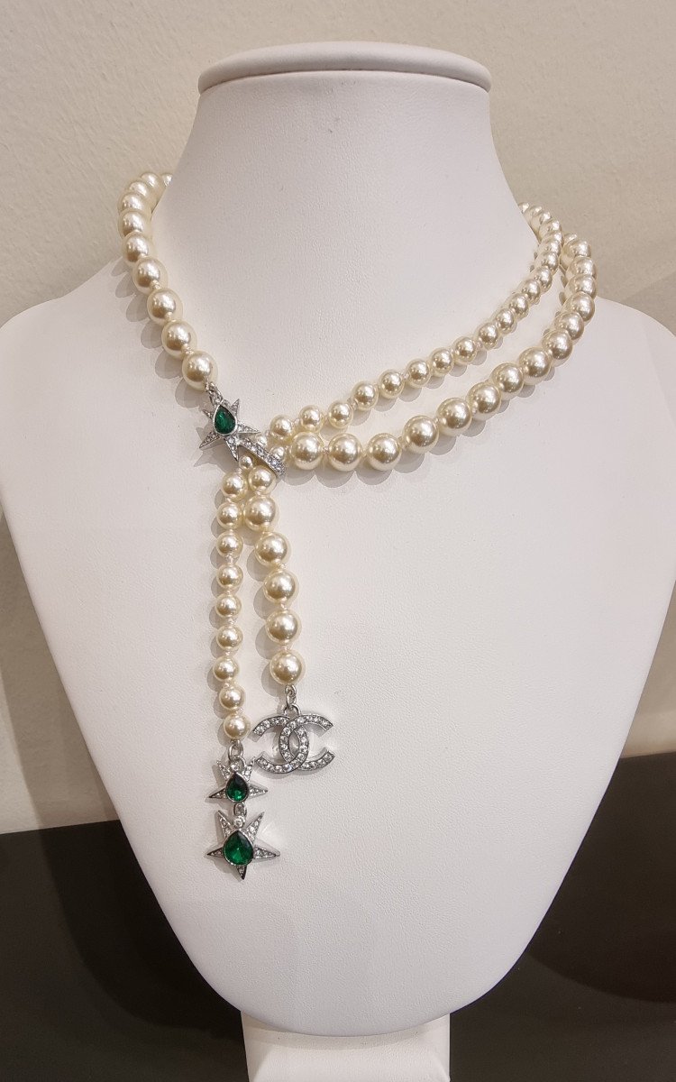 Chanel Glass Beads And Emerald Crystal Necklace