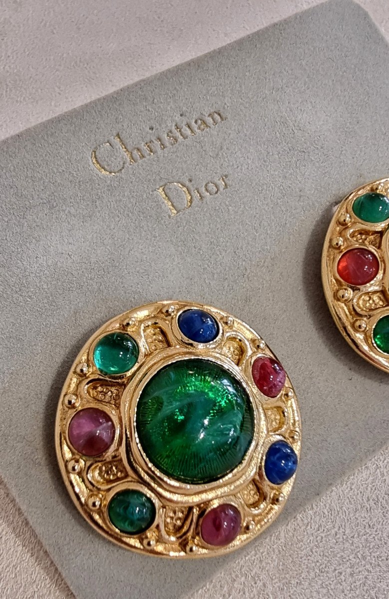 Christian Dior & Robert Goossens Pair Of Gold Metal And Colored Stones Ear Clips-photo-4