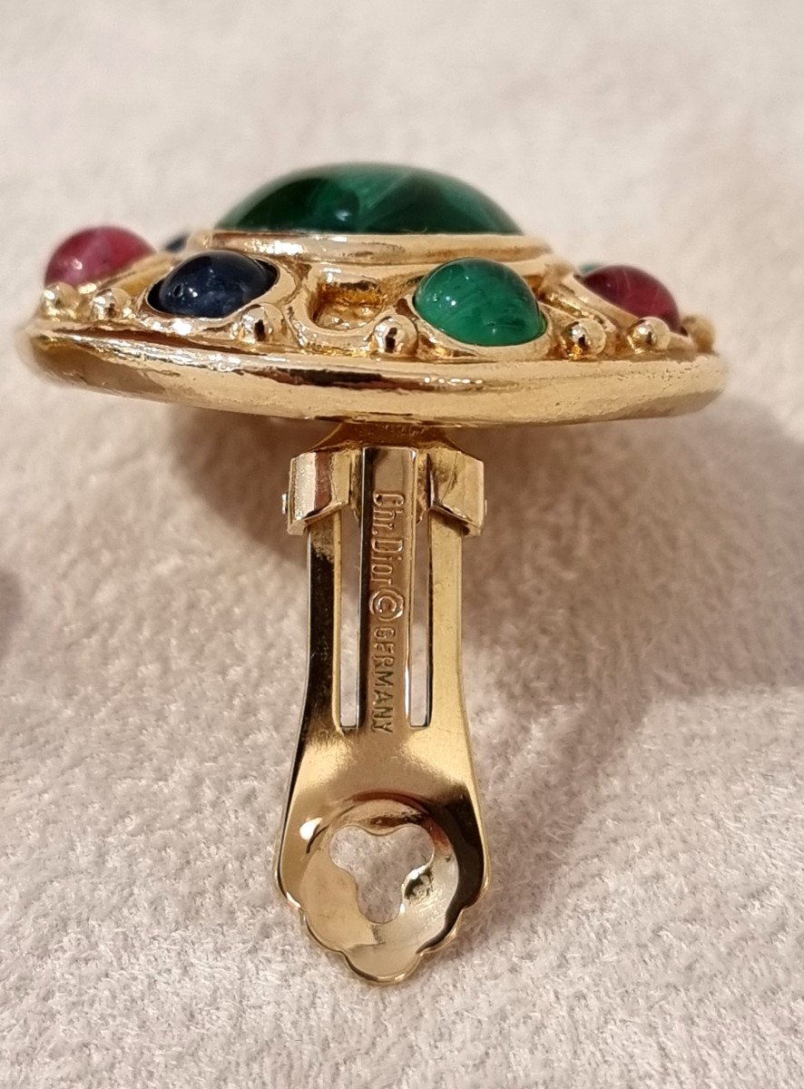 Christian Dior & Robert Goossens Pair Of Gold Metal And Colored Stones Ear Clips-photo-1