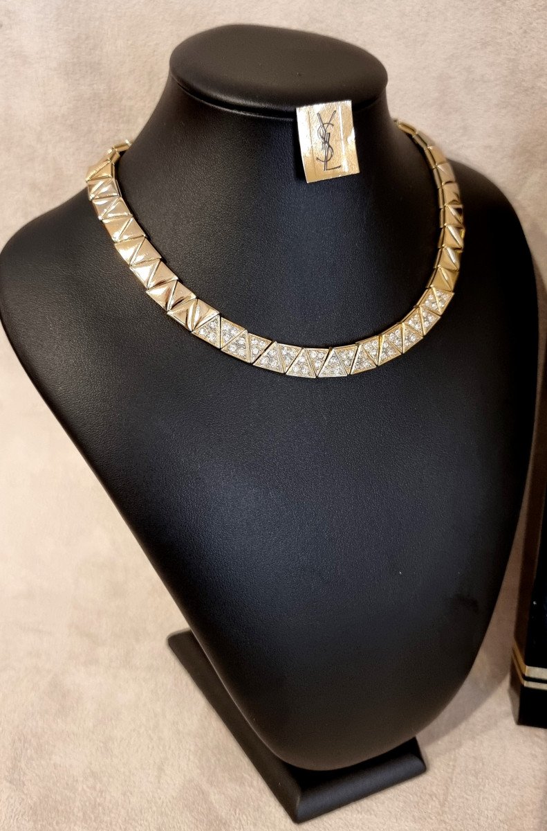 YSL Yves Saint Laurent Collier Chocker Métal Doré & Cristal-photo-2