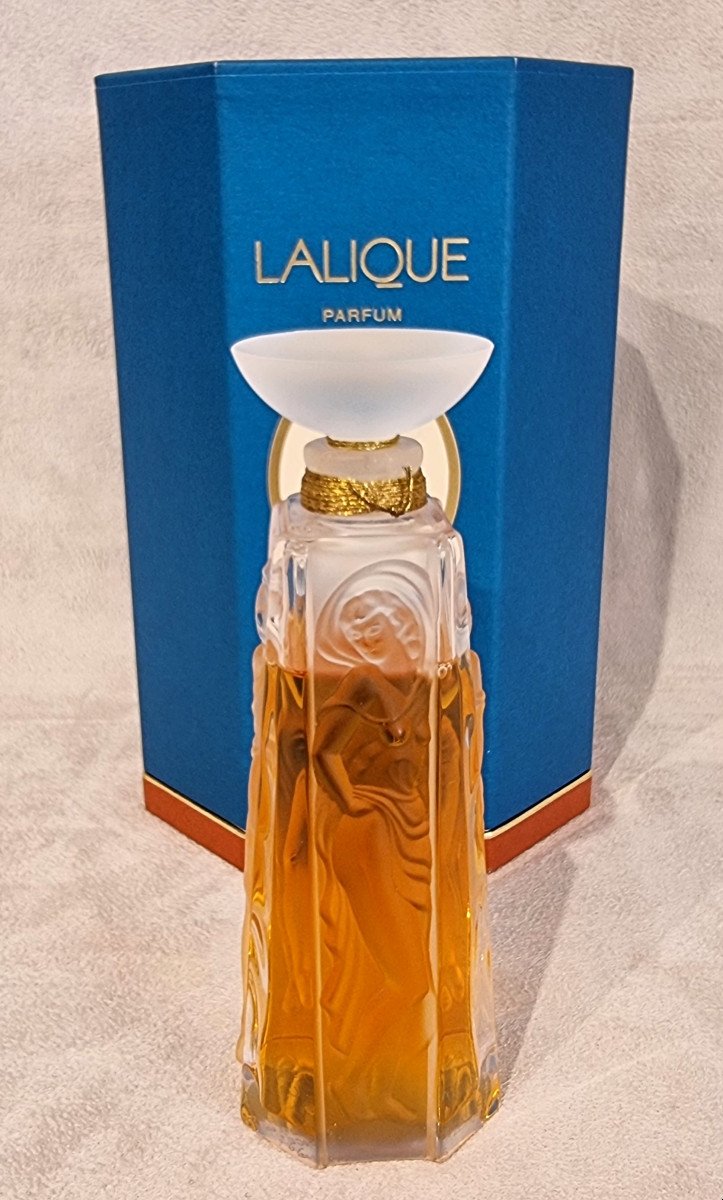 Lalique Perfume Bottle Model Les Muses-photo-3