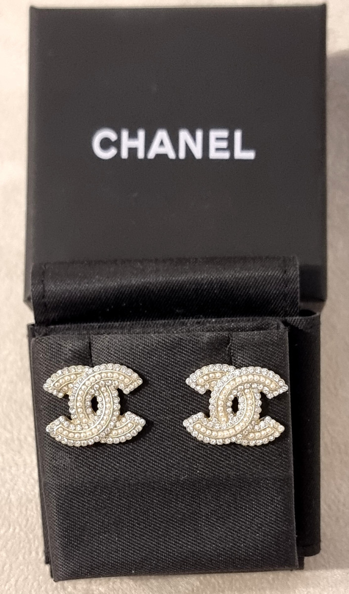 Chanel Pair Of Double Cc Earrings 