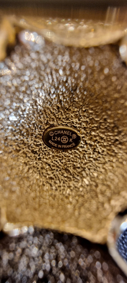 CHANEL BROCHE Dorée -photo-1