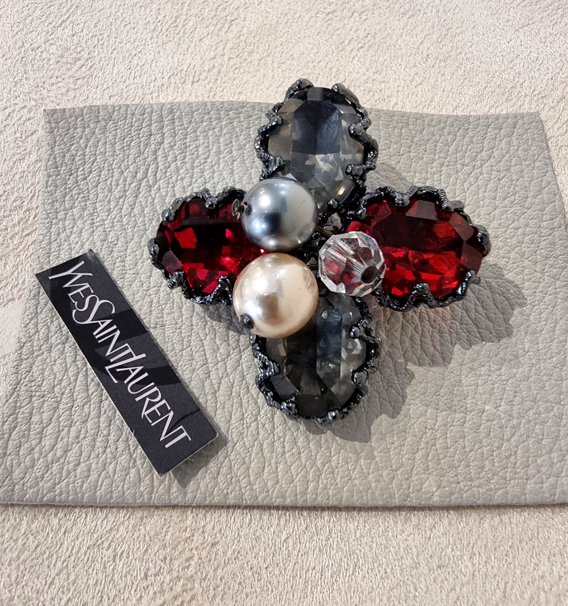 Ysl Yves Saint Laurent Pendant Brooch