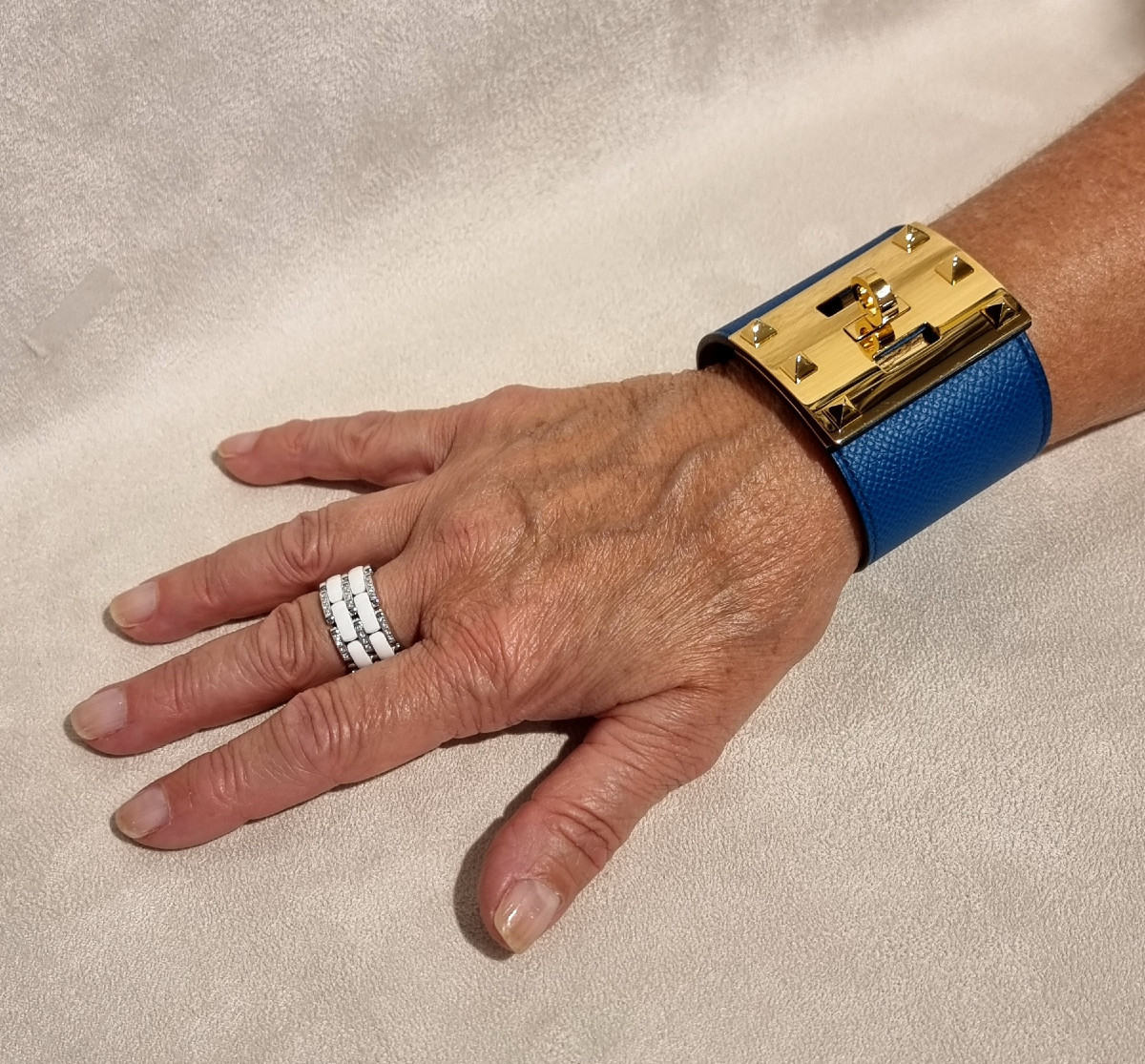 Hermès BRACELET MANCHETTE KELLY DOG Plaqué Or et Cuir Epson Bleu-photo-1