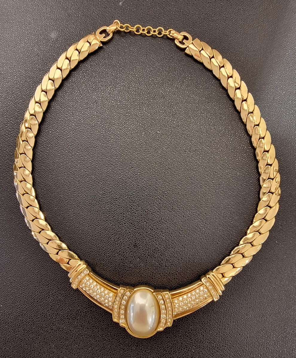 Grossé Gold Choker Necklace With Cabochon Pearl -photo-3