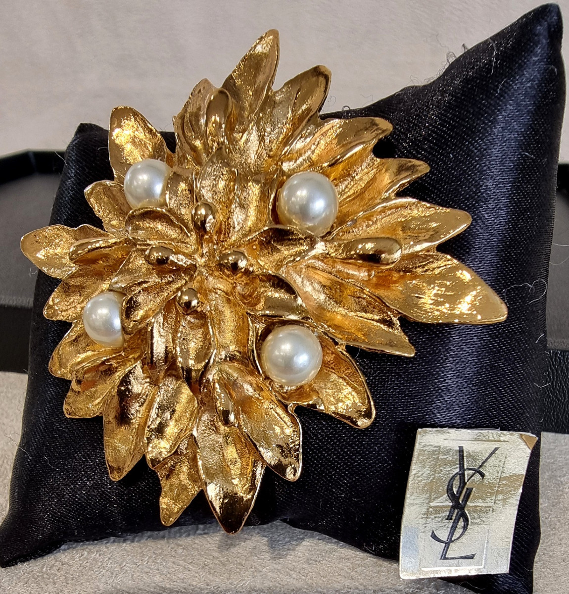 YSL YVES SAINT LAURENT IMPORTANTE BROCHE-photo-4