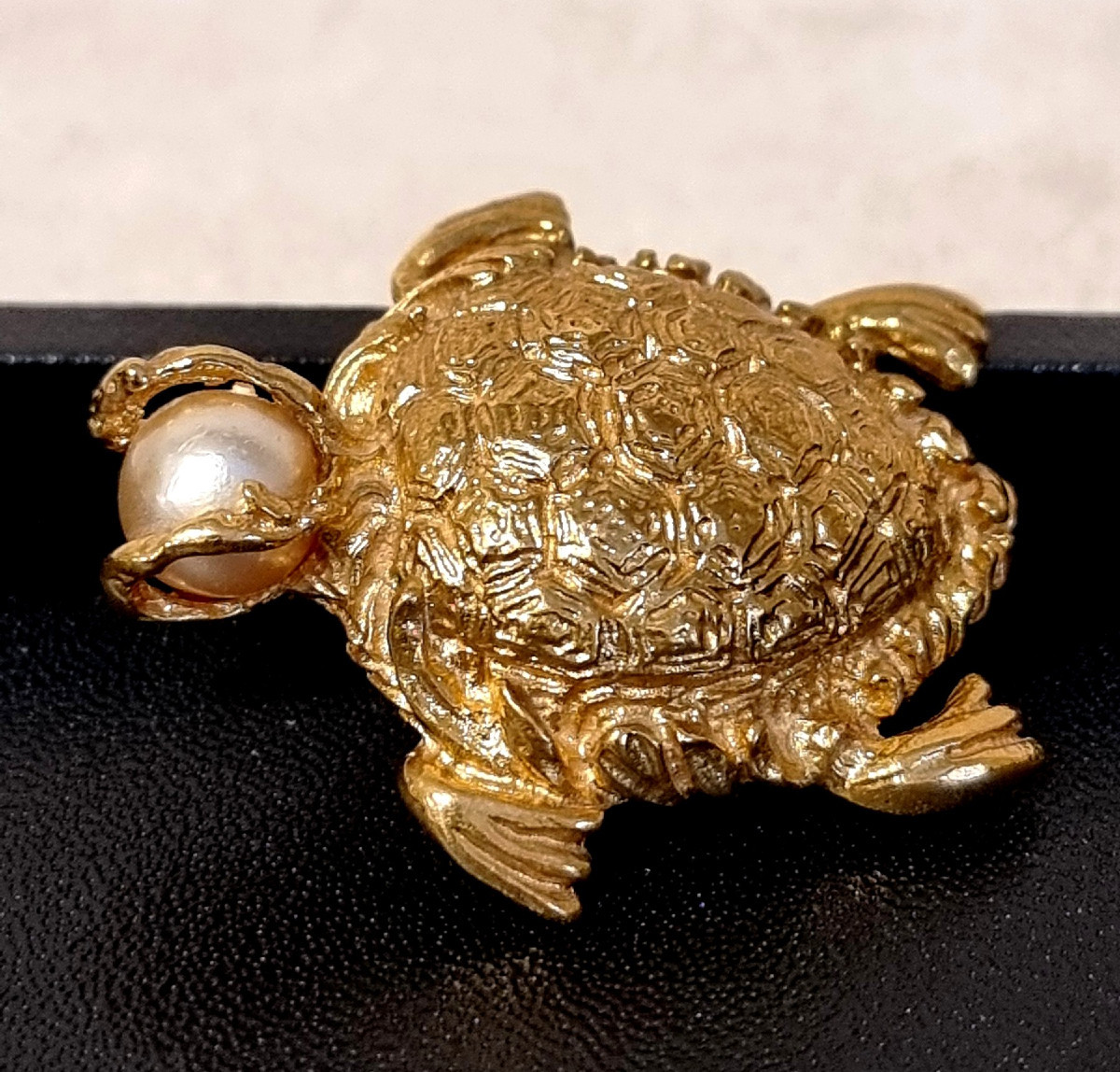 YSL YVES SAINT LAURENT BROCHE PENDENTIF Tortue Vintage 1970-photo-4