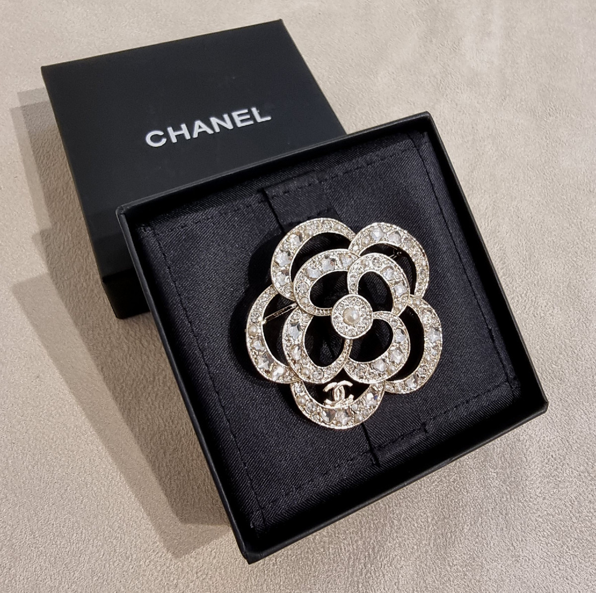 Chanel Crystal Camellia Brooch-photo-3