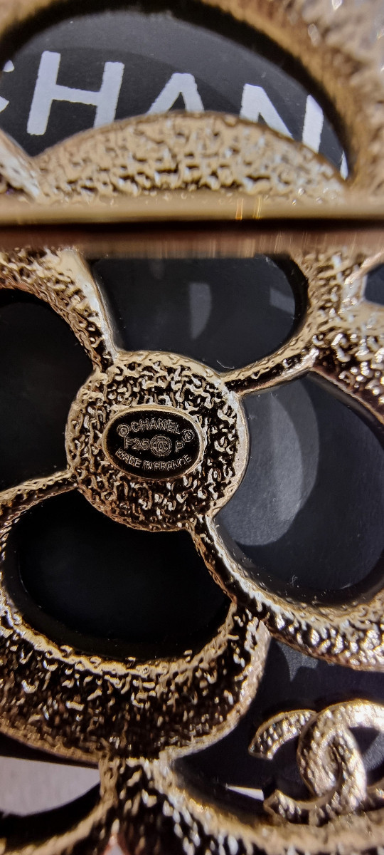 Chanel Crystal Camellia Brooch-photo-3