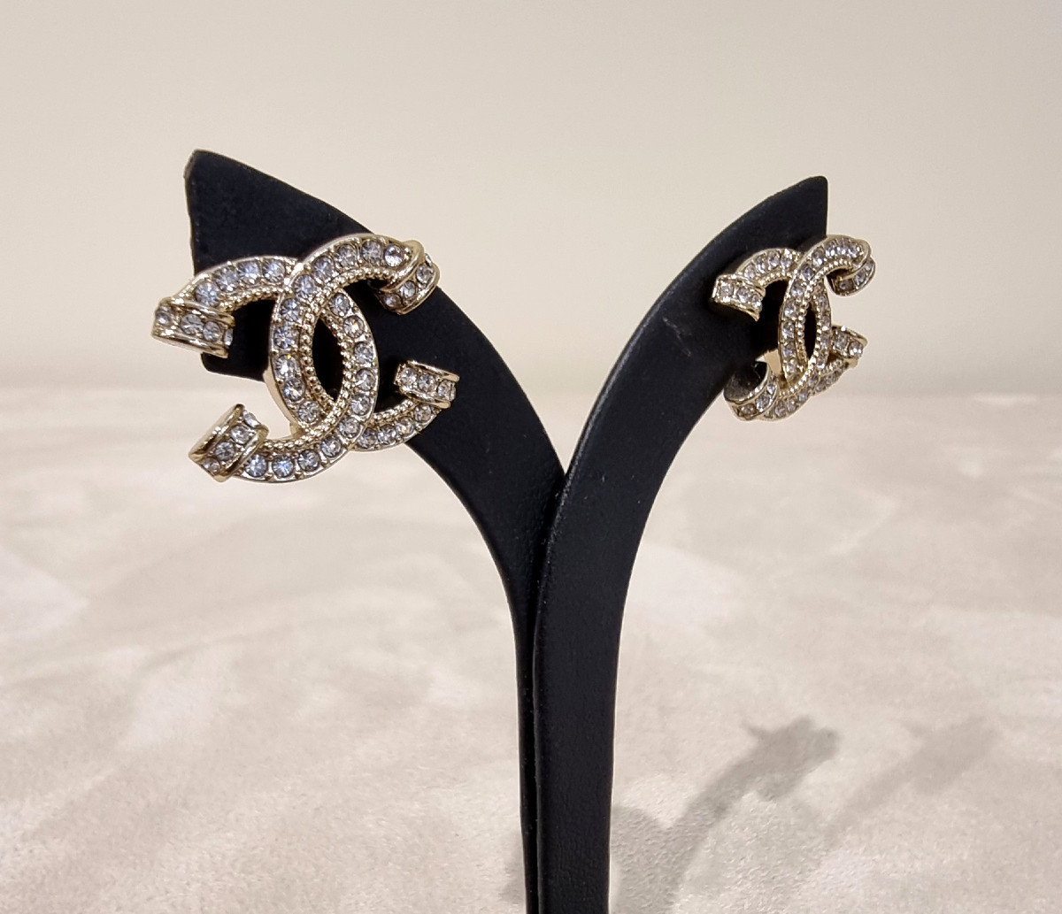 Chanel Pair Of Double Cc Crystal Earrings -photo-1