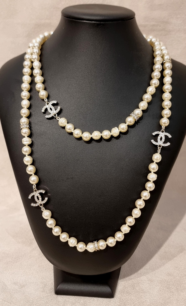 Chanel Long Necklace With Crystal And Double Glass Beads Cc