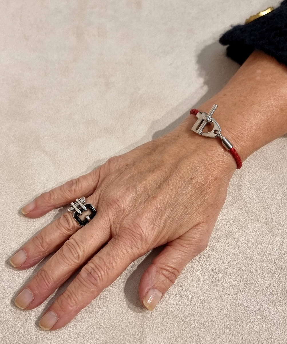 Hermès Bracelet Etrier cuir rouge tressé et métal palladié -photo-2